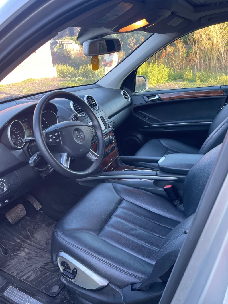 Mercedes-Benz ML 320, снимка 11 - Автомобили и джипове - 52932748