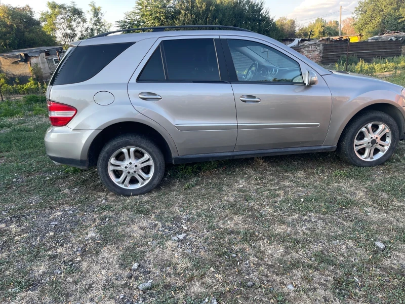 Mercedes-Benz ML 320, снимка 2 - Автомобили и джипове - 52932748