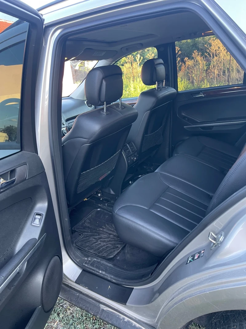 Mercedes-Benz ML 320, снимка 6 - Автомобили и джипове - 52932748