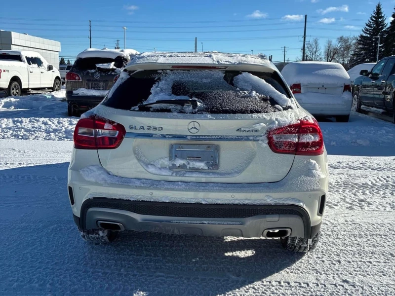 Mercedes-Benz GLA 250 2015 4МАТIC * БЕЗ ПЪРВОНАЧАЛНА ВНОСКА* , снимка 5 - Автомобили и джипове - 52870077