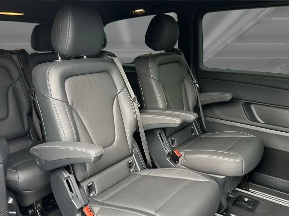 Mercedes-Benz EQV 300 Long = Avantgarde = Airmatic Гаранция - изображение 9