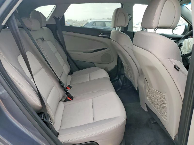 Hyundai Tucson 1.6L 4 FRONT WHEEL DRIVE | Mobile.bg � ����������� 12