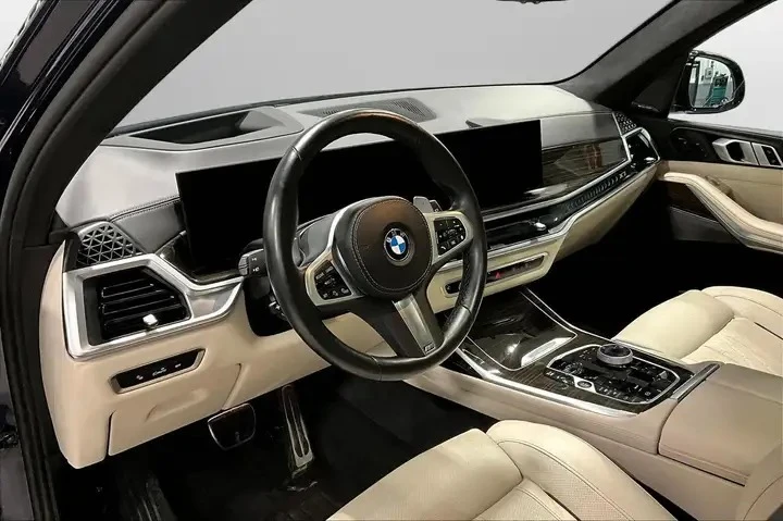 BMW X7 Automatic, снимка 17 - Автомобили и джипове - 56010757