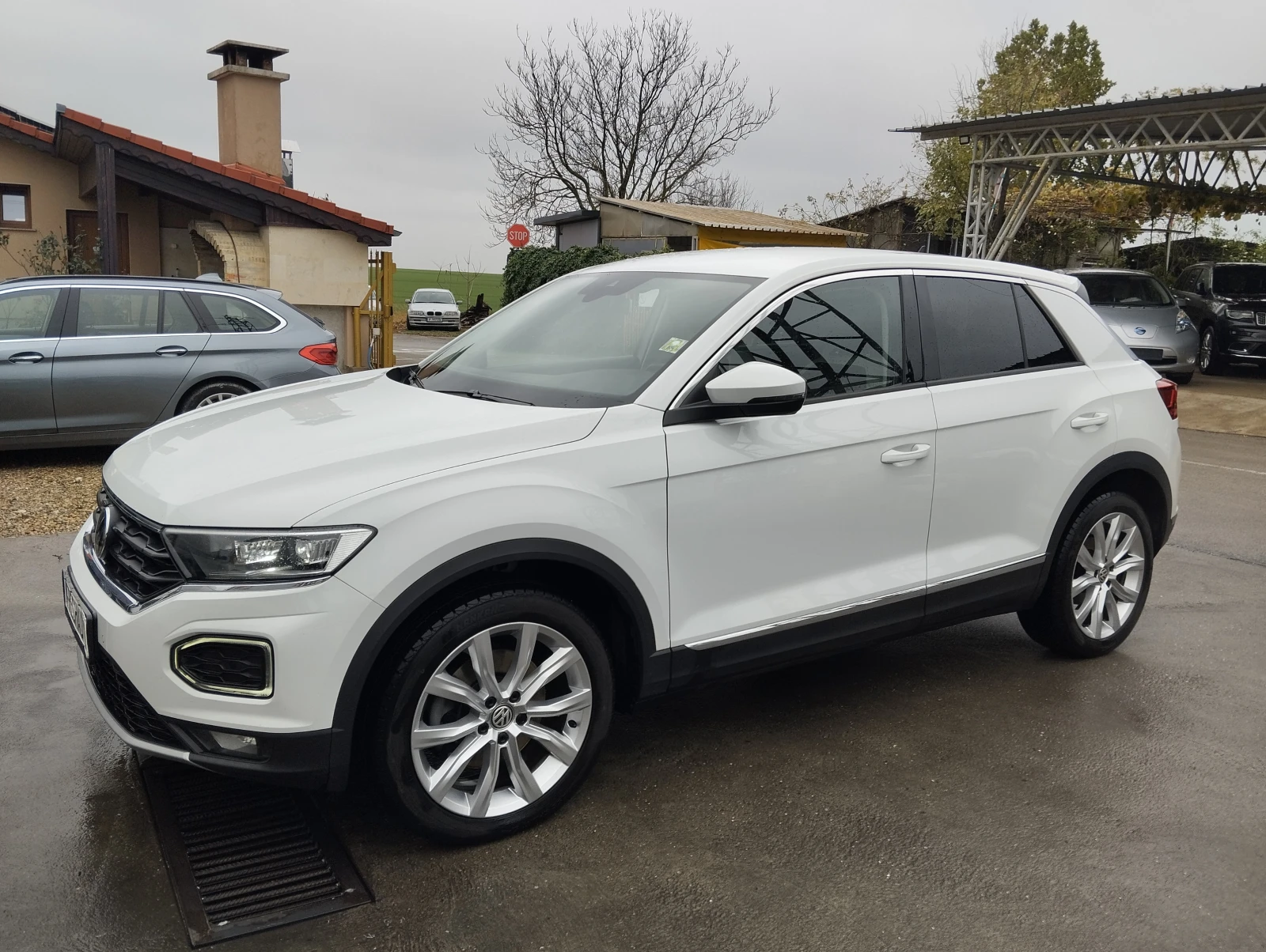 VW T-Roc 2.0tdi 4Motion Navi - изображение 3