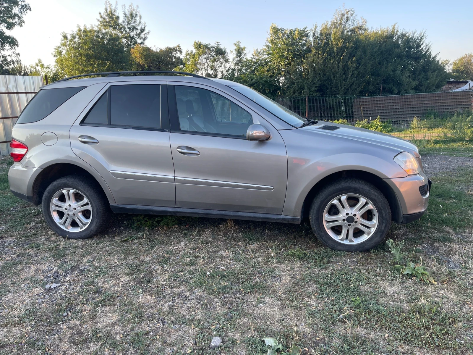 Mercedes-Benz ML 320  - изображение 5