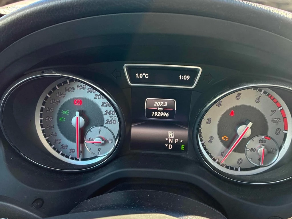 Mercedes-Benz GLA 250 2015 4МАТIC * БЕЗ ПЪРВОНАЧАЛНА ВНОСКА*  - изображение 8