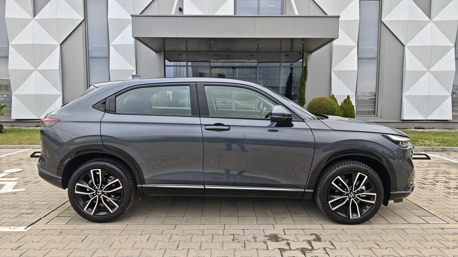 Honda Hr-v 1.5 HEV hybrid  - изображение 7