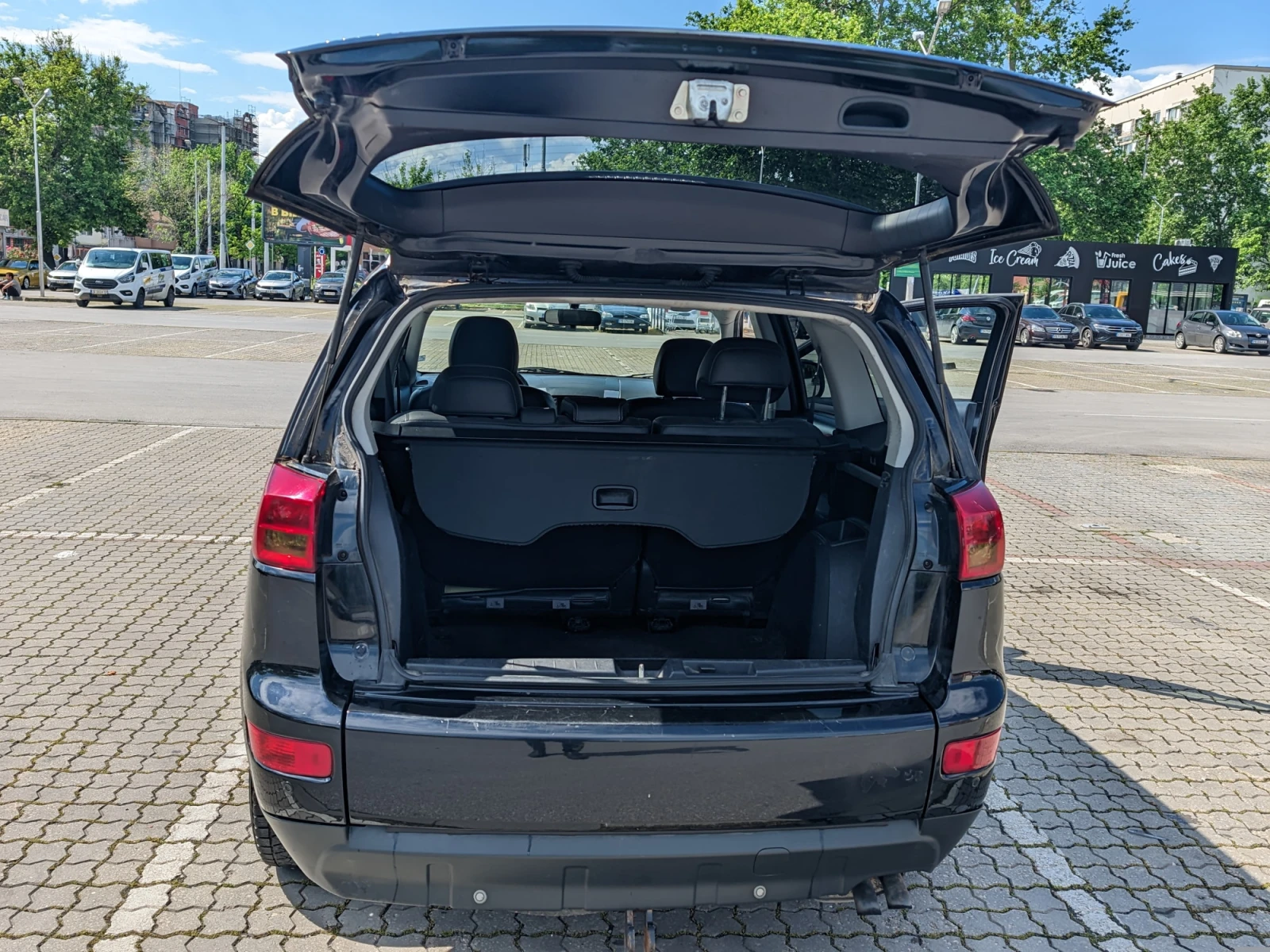 Peugeot 4007, снимка 8 - Автомобили и джипове - 54666003