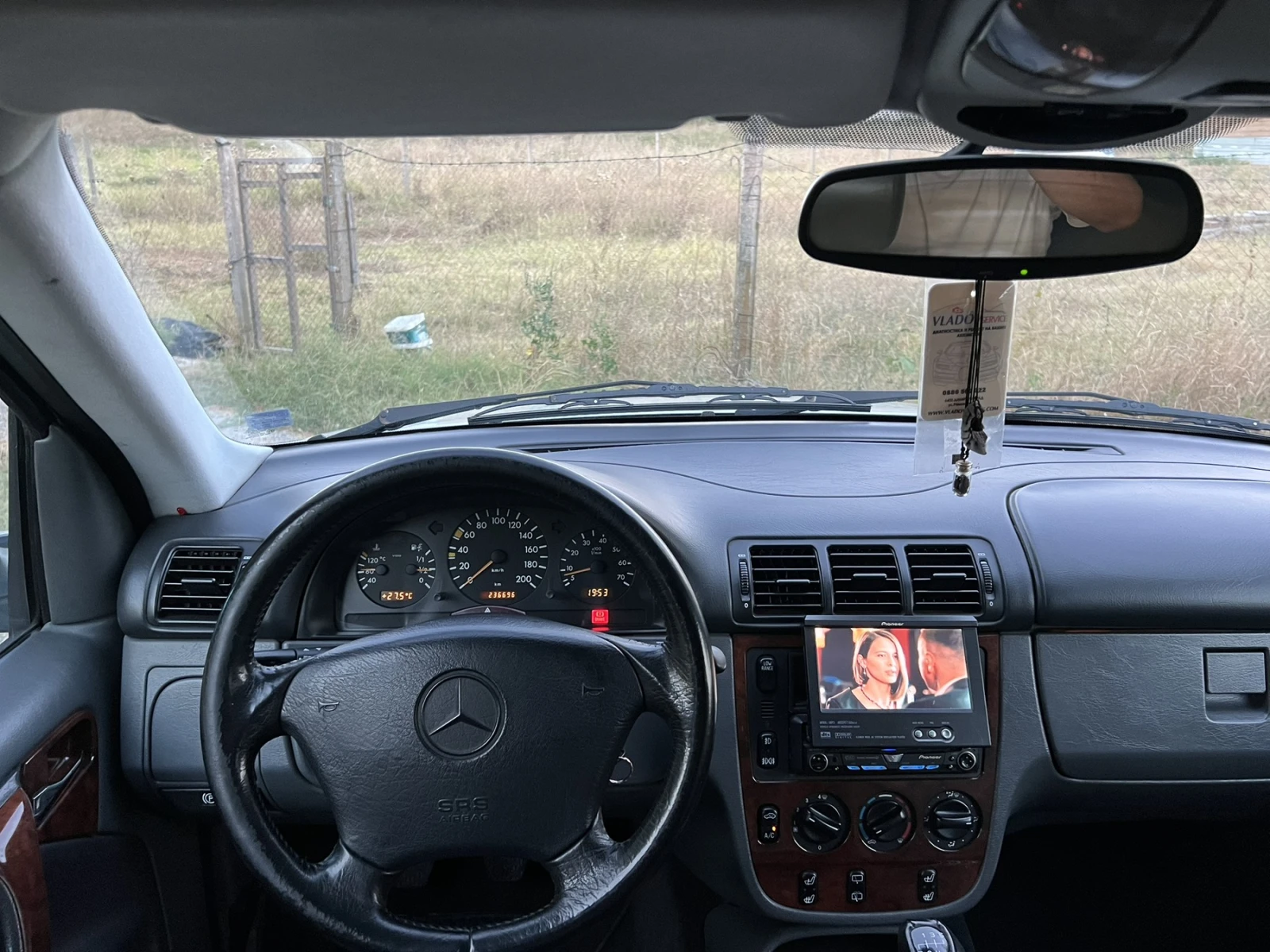 Mercedes-Benz ML 230, снимка 9 - Автомобили и джипове - 55975937