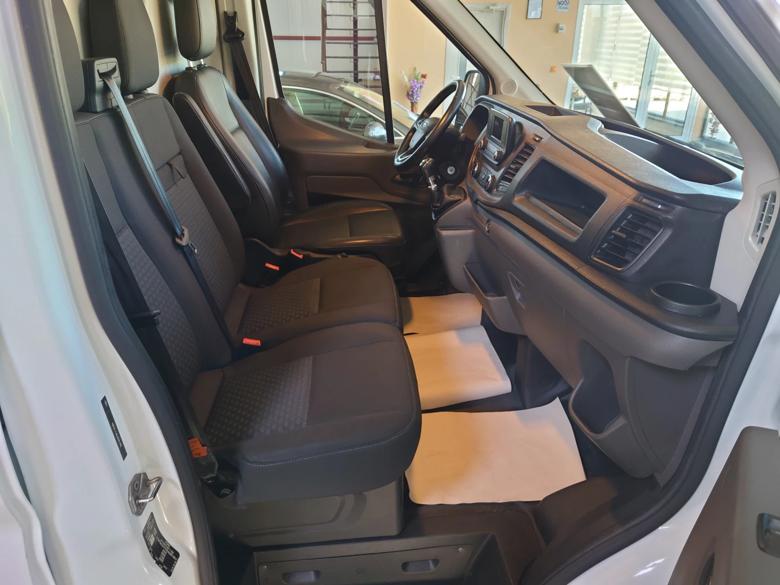 Ford Transit  2.0 TDCi 350 L4 Trend, снимка 8 - Бусове и автобуси - 55084127