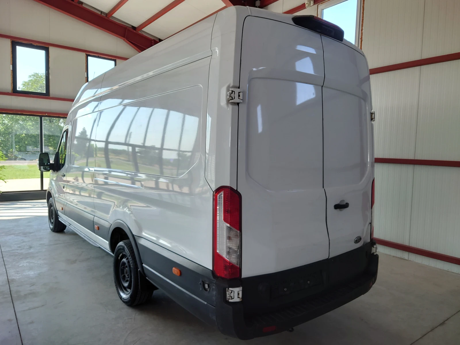 Ford Transit  2.0 TDCi 350 L4 Trend, снимка 5 - Бусове и автобуси - 55084127