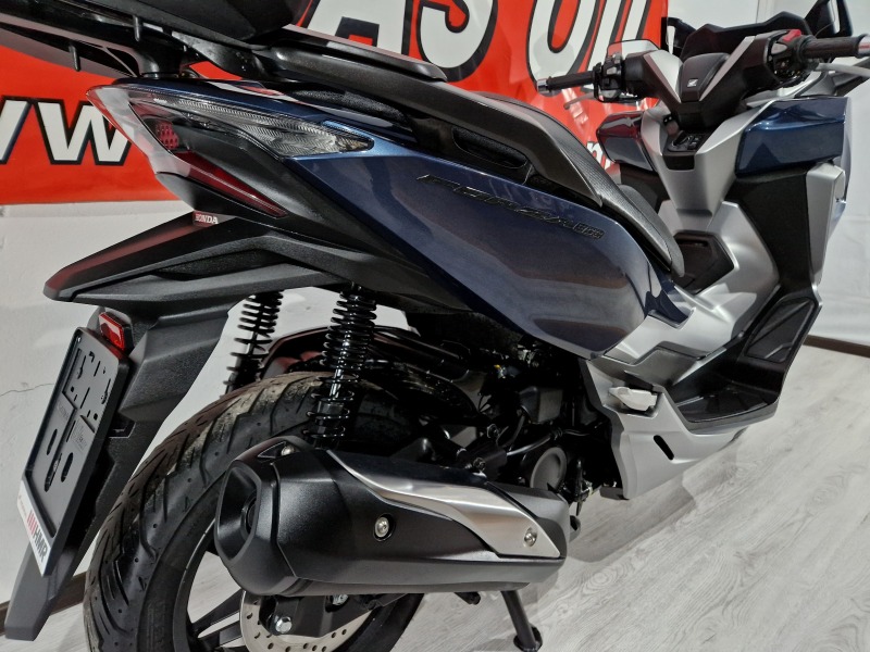Honda Forza 300i ABS, LED, TC 2019г., снимка 11 - Мотоциклети и мототехника - 44718701