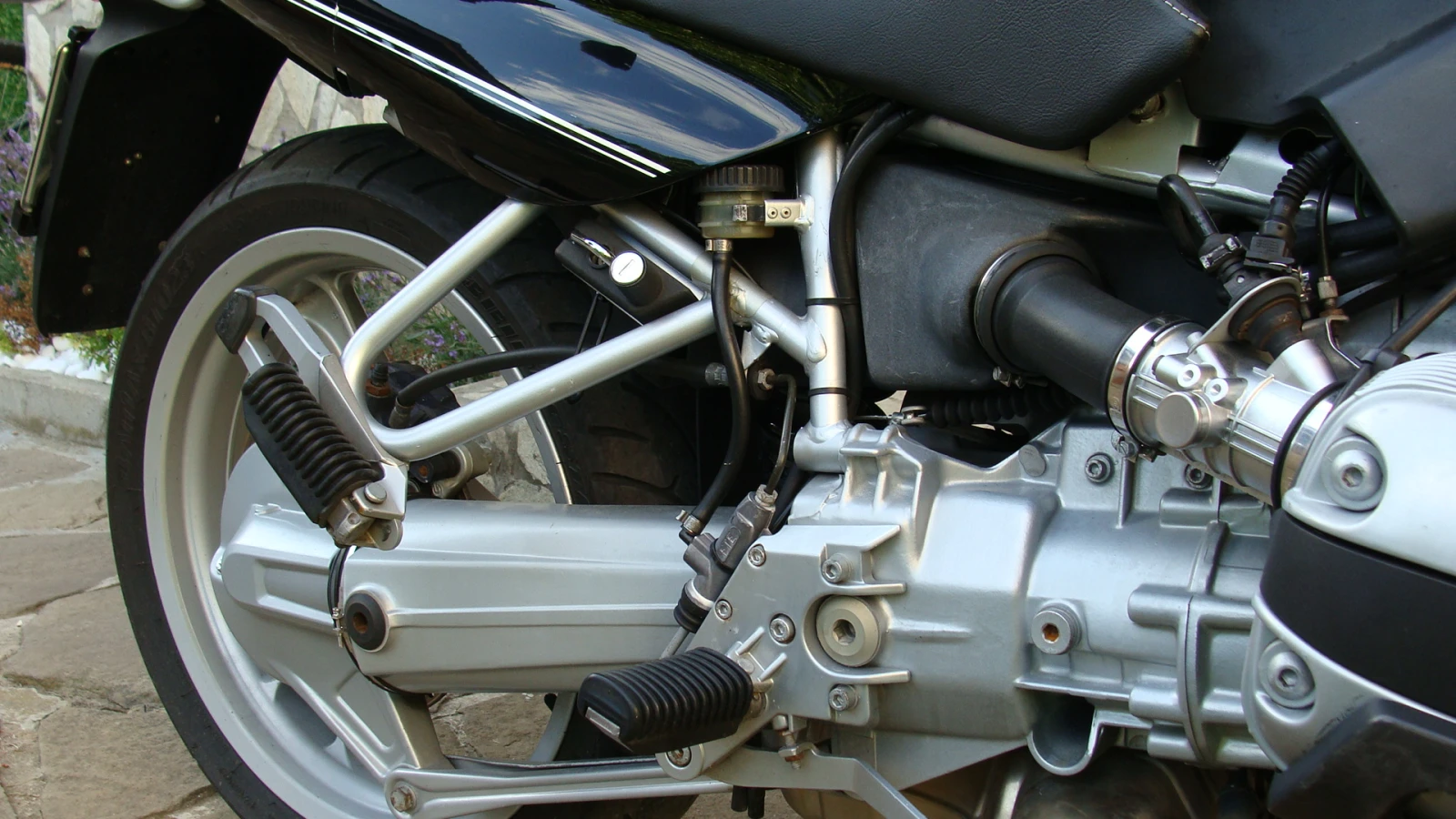 BMW R 1100R, снимка 2 - Мотоциклети и мототехника - 55873890