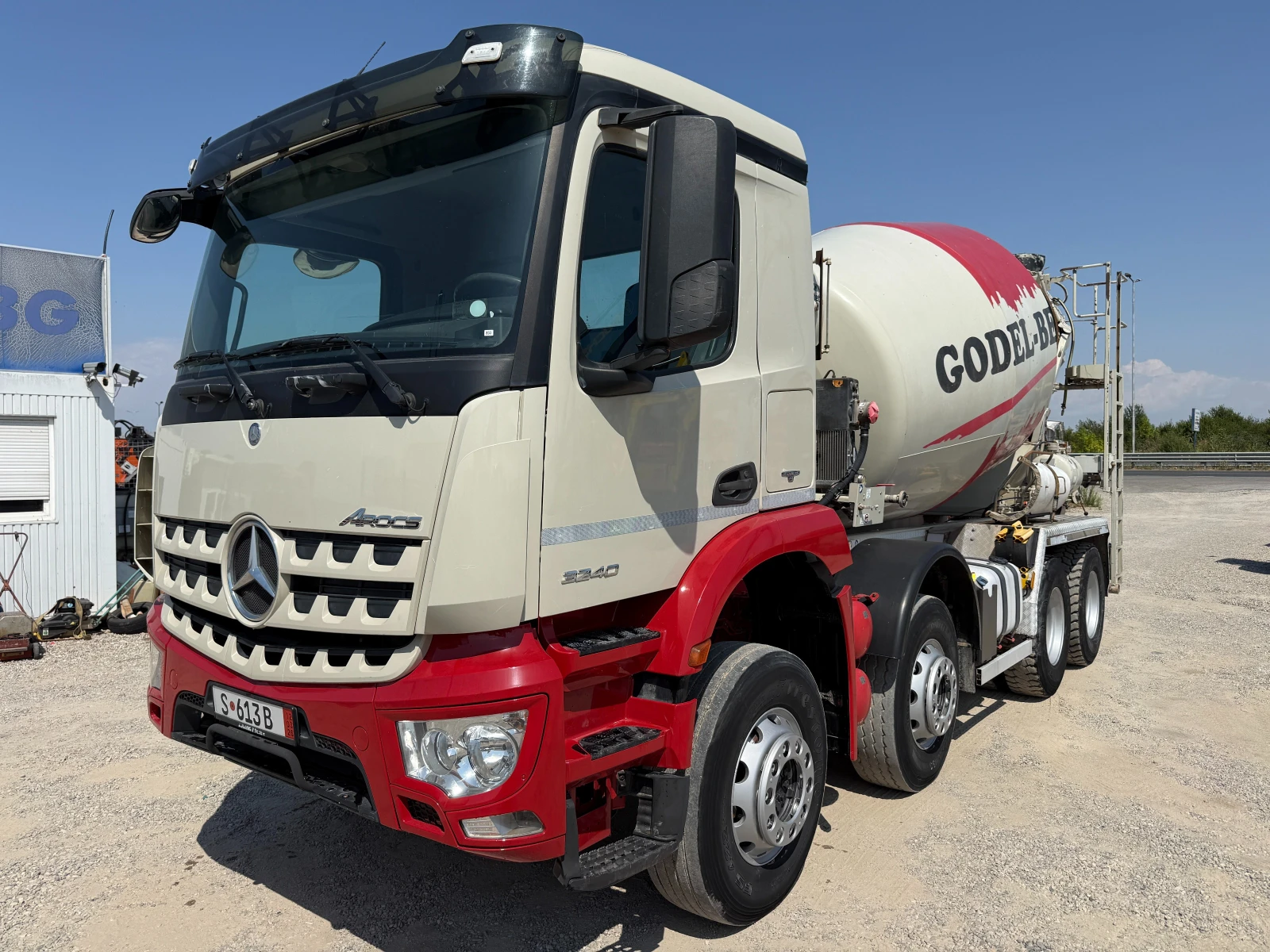 Бетон миксер Mercedes Arocs 3240, снимка 2 - Индустриална техника - 53685905