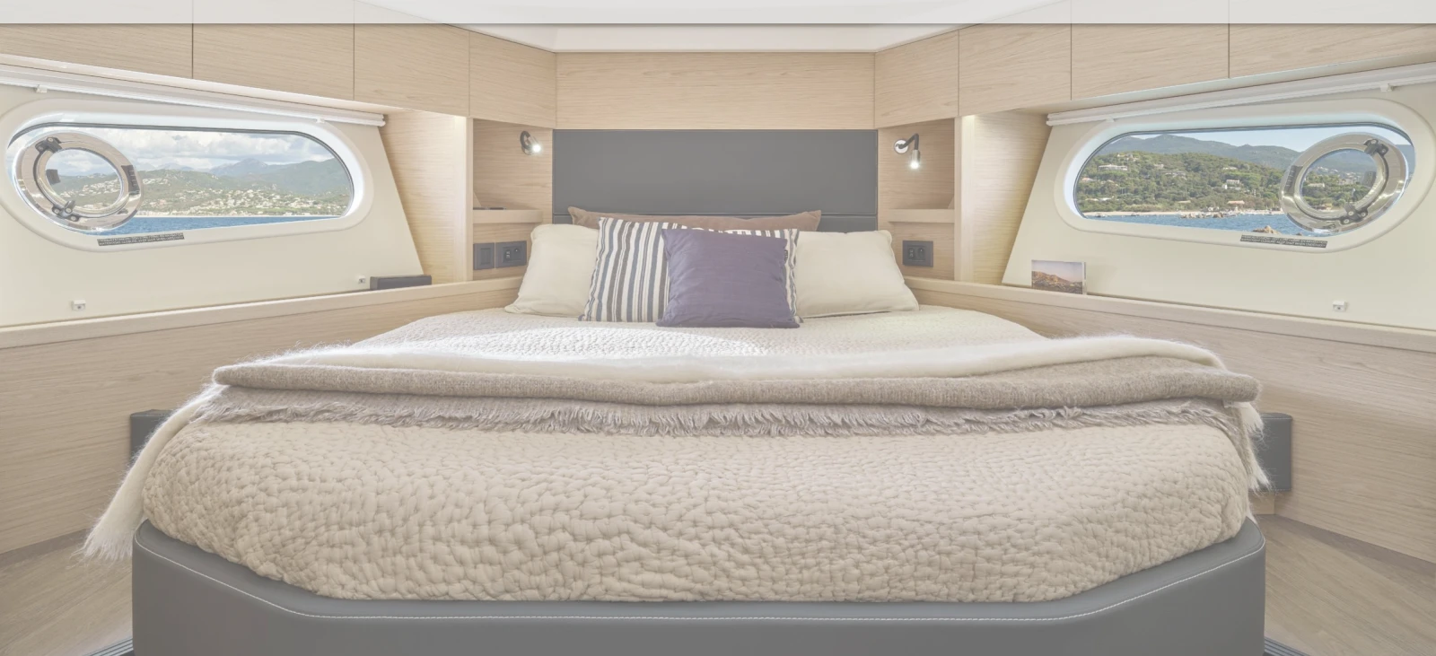 Моторна яхта Beneteau Swift Trawler 48, снимка 7 - Воден транспорт - 54138773