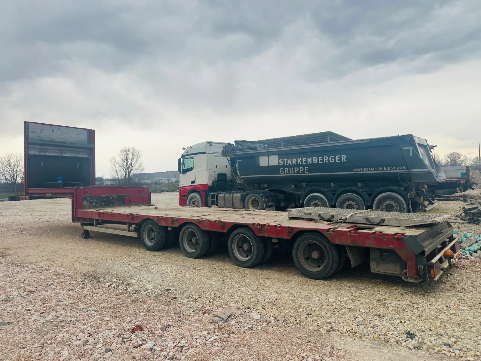 ����������� EsGe | Mobile.bg � ����������� 4