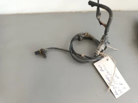 Абс датчик заден десен мицубиши колт 1.5д 