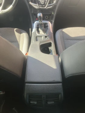 Opel Insignia Sports Tourer 1.6 CDTI, снимка 9