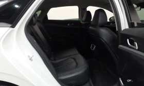 Kia K5, снимка 9