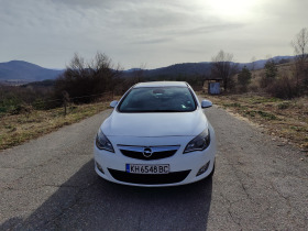 Opel Astra, снимка 5 - Автомобили и джипове - 44715988