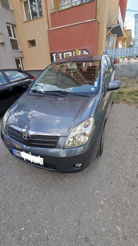 Toyota Corolla verso, снимка 1