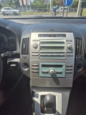 Обява за продажба на Toyota Corolla verso 1.8vvti с LPG ~5 775 лв. - изображение 5