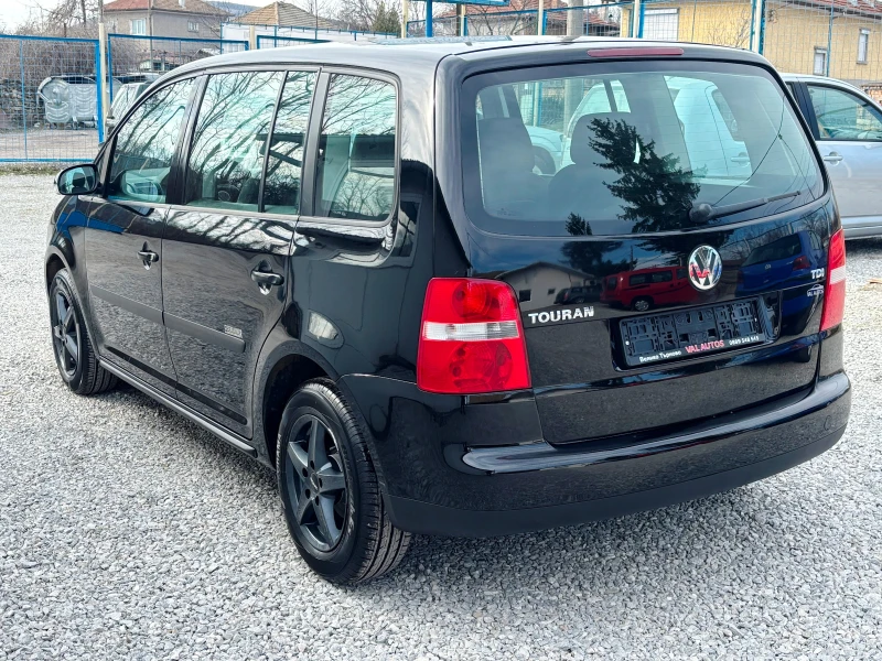 VW Touran 1.9TDI 105 кс 6 СКОРОСТИ, снимка 5 - Автомобили и джипове - 48961521