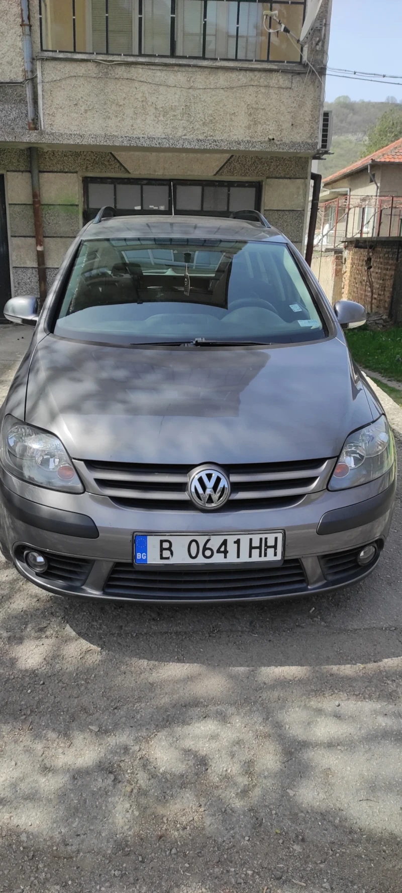 VW Golf Plus Бензин Газ, снимка 9 - Автомобили и джипове - 49338358