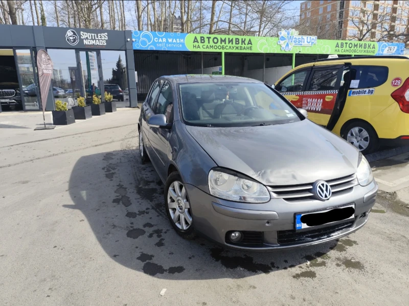 VW Golf, снимка 2 - Автомобили и джипове - 49448693