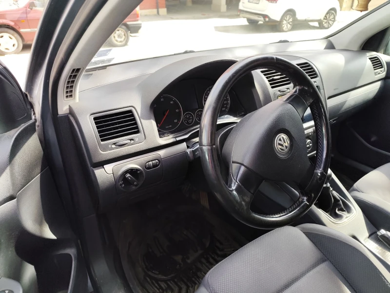 VW Golf, снимка 13 - Автомобили и джипове - 49448693