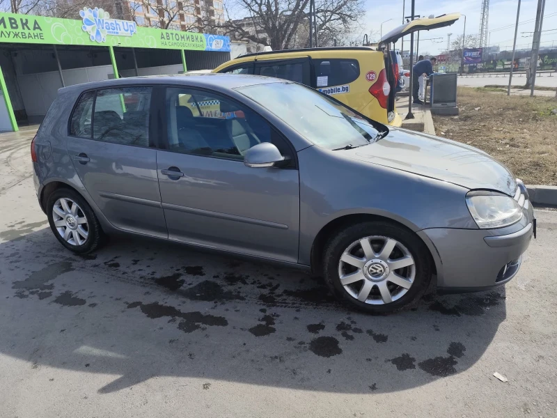 VW Golf, снимка 3 - Автомобили и джипове - 49448693