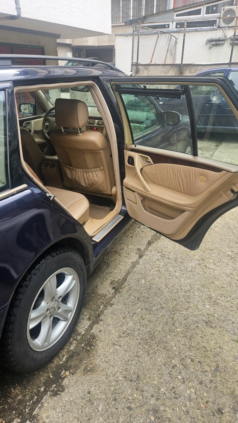 Mercedes-Benz E 320 W210, снимка 10 - Автомобили и джипове - 52339502