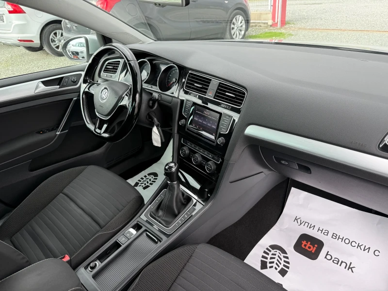 VW Golf (KATO НОВА), снимка 15 - Автомобили и джипове - 52409295