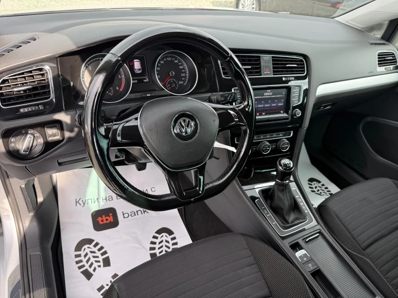 VW Golf (KATO НОВА), снимка 12 - Автомобили и джипове - 52409295