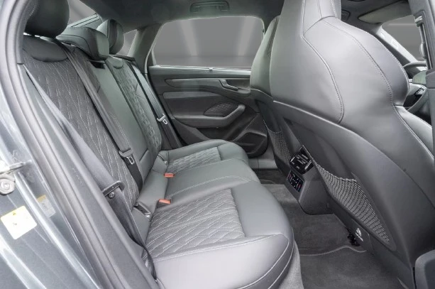 Audi A6 TDI Quattro = S-line = Tech Pro Гаранция, снимка 10 - Автомобили и джипове - 54970342