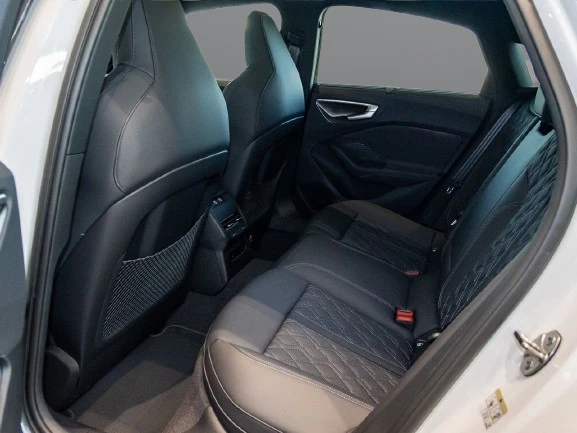 Audi A5 2.0 TDI Quattro = S-line = Гаранция, снимка 12 - Автомобили и джипове - 56181531