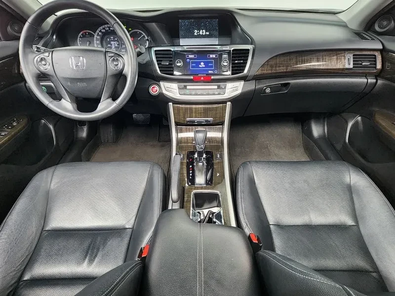 Honda Accord 2.4 - САМО 30% АВАНС, снимка 13 - Автомобили и джипове - 56220010