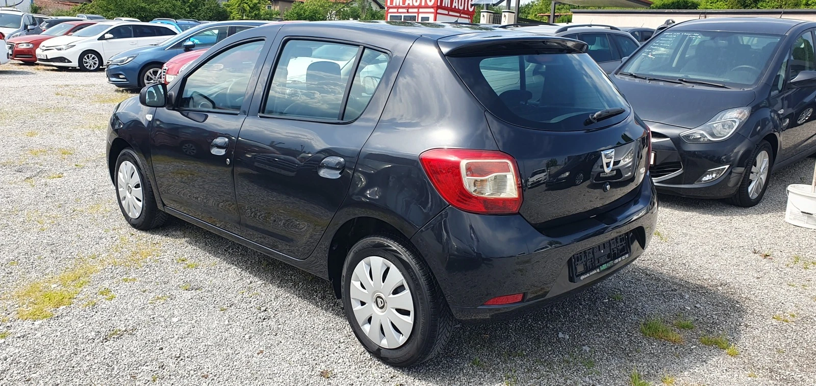 Dacia Sandero 1.2I- ГАЗ- НАВИ-152000км!!! - изображение 4