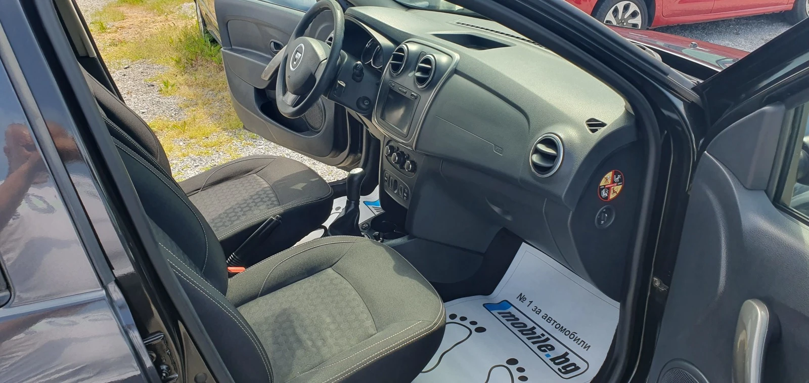 Dacia Sandero 1.2I- ГАЗ- NAVI-152000км!!! | Mobile.bg — изображение 14