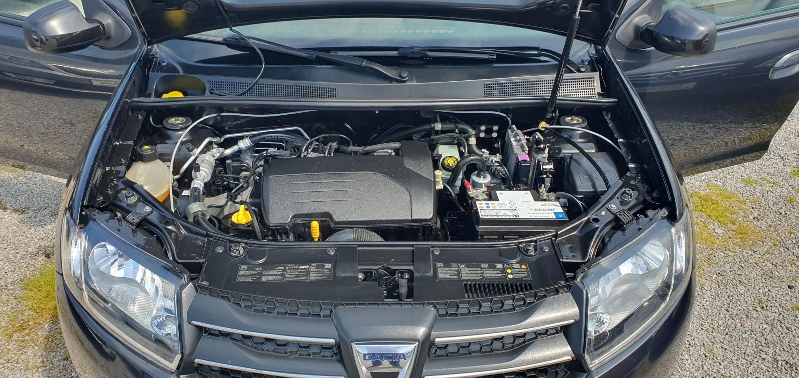 Dacia Sandero 1.2I- ГАЗ- NAVI-152000км!!! | Mobile.bg — изображение 16