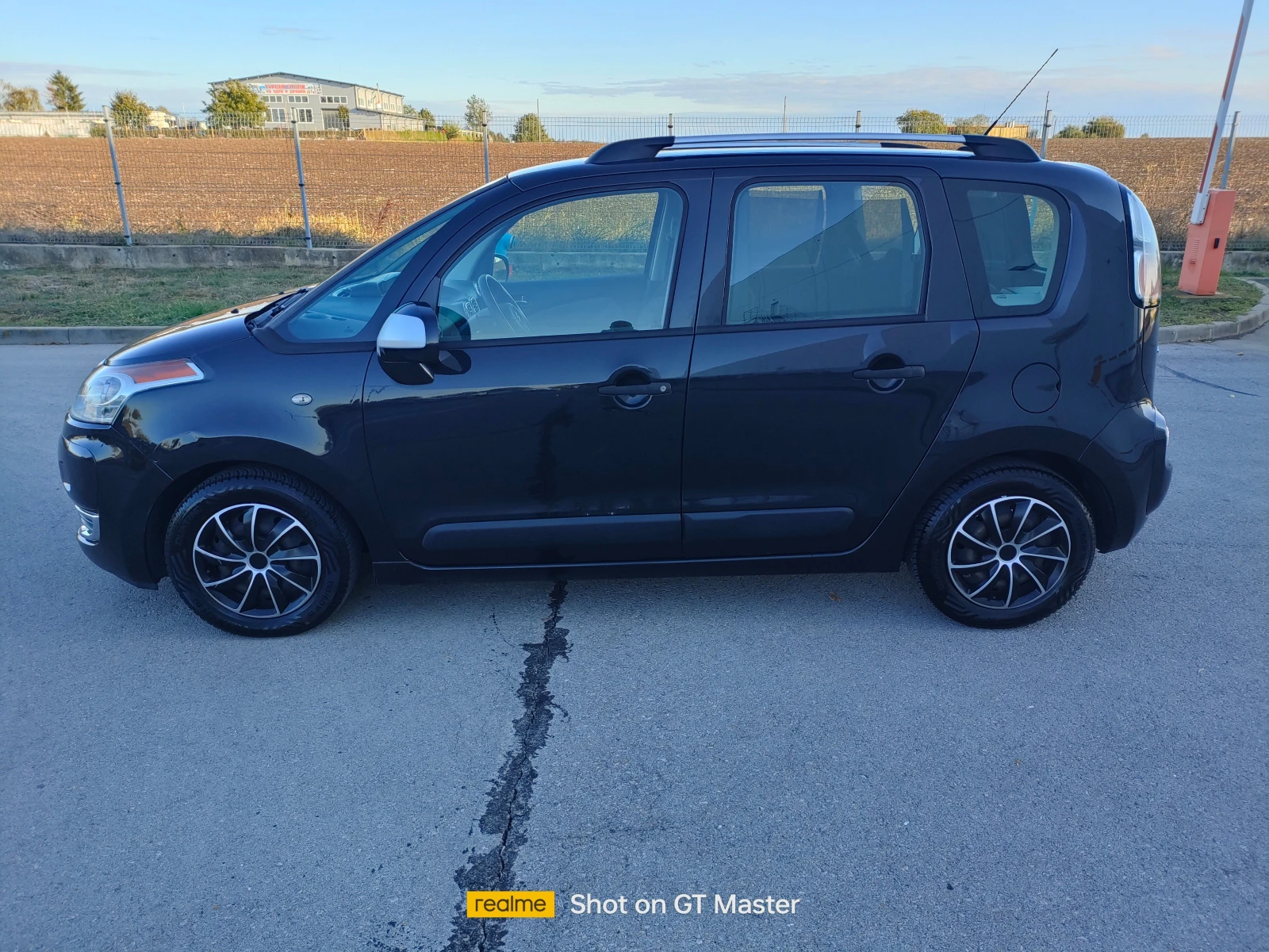 Citroen C3 Picasso 1.4 VTI-95кс. - изображение 3