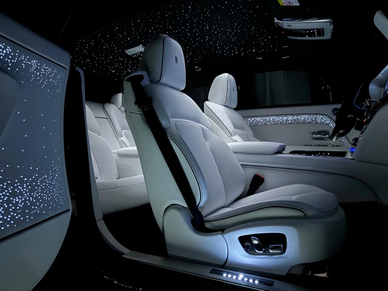 Rolls-Royce Spectre NEW!!! FULL OPTIONS!!! | Mobile.bg   15