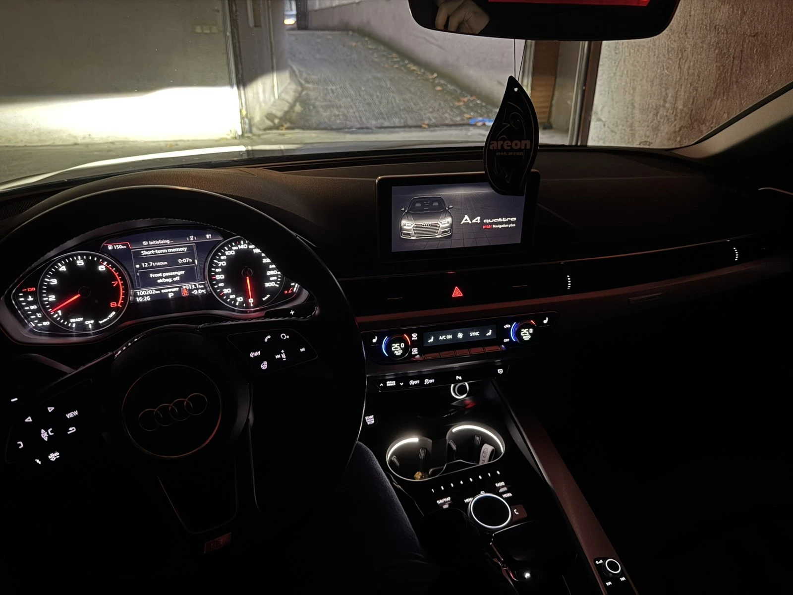 Audi A4  - изображение 9