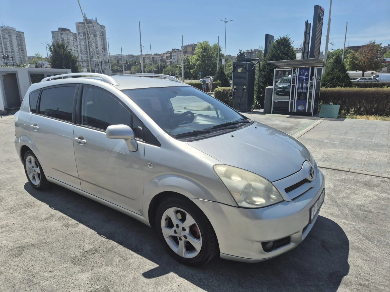 Toyota Corolla verso 1.8vvti с LPG - изображение 9