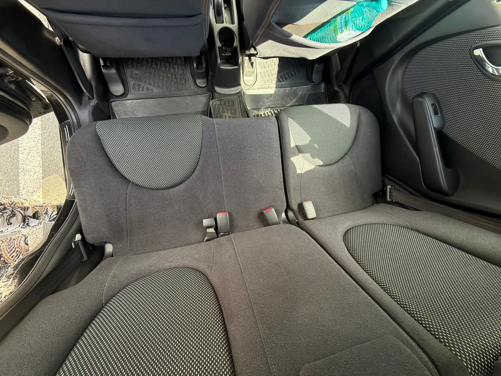 Honda Jazz 1.4 - изображение 9
