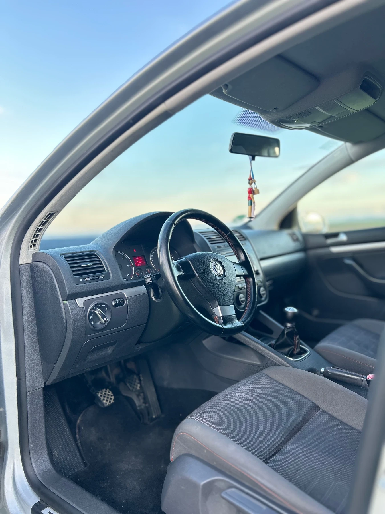 VW Golf GOLF 5 GOAL 1.9TDI 105кс, снимка 8 - Автомобили и джипове - 53990152