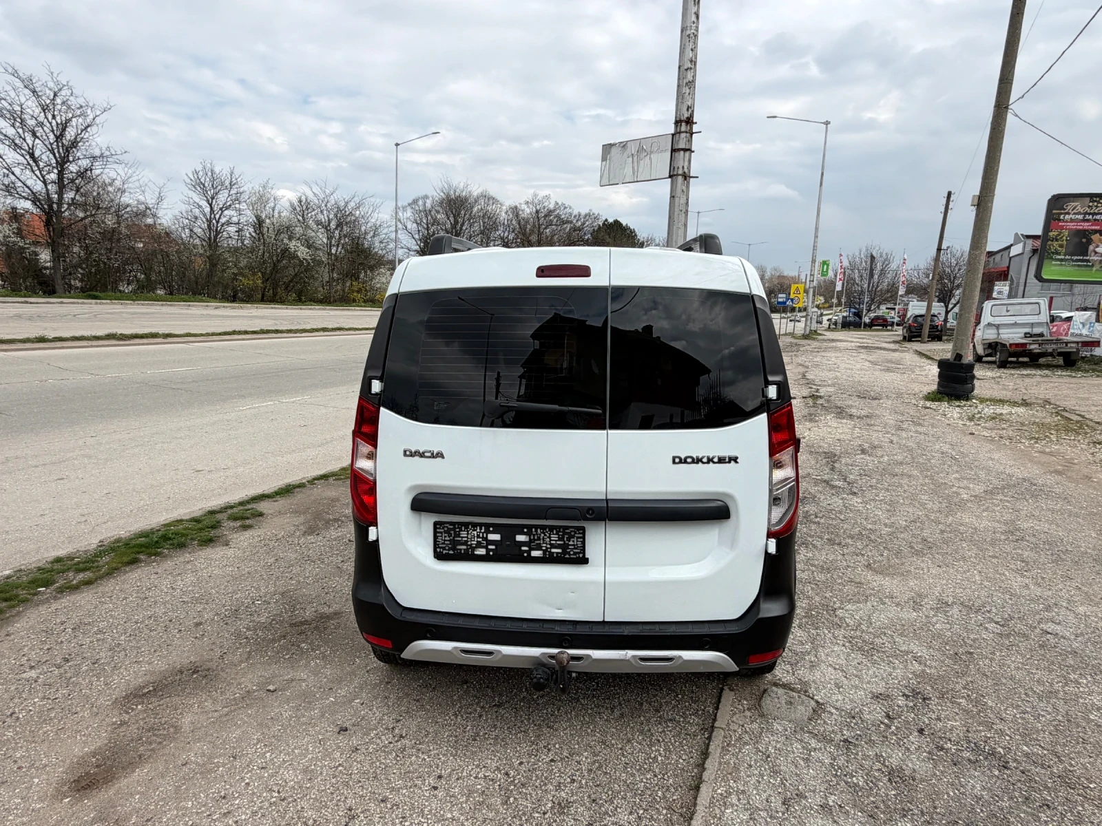 Dacia Dokker, снимка 5 - Автомобили и джипове - 54058915