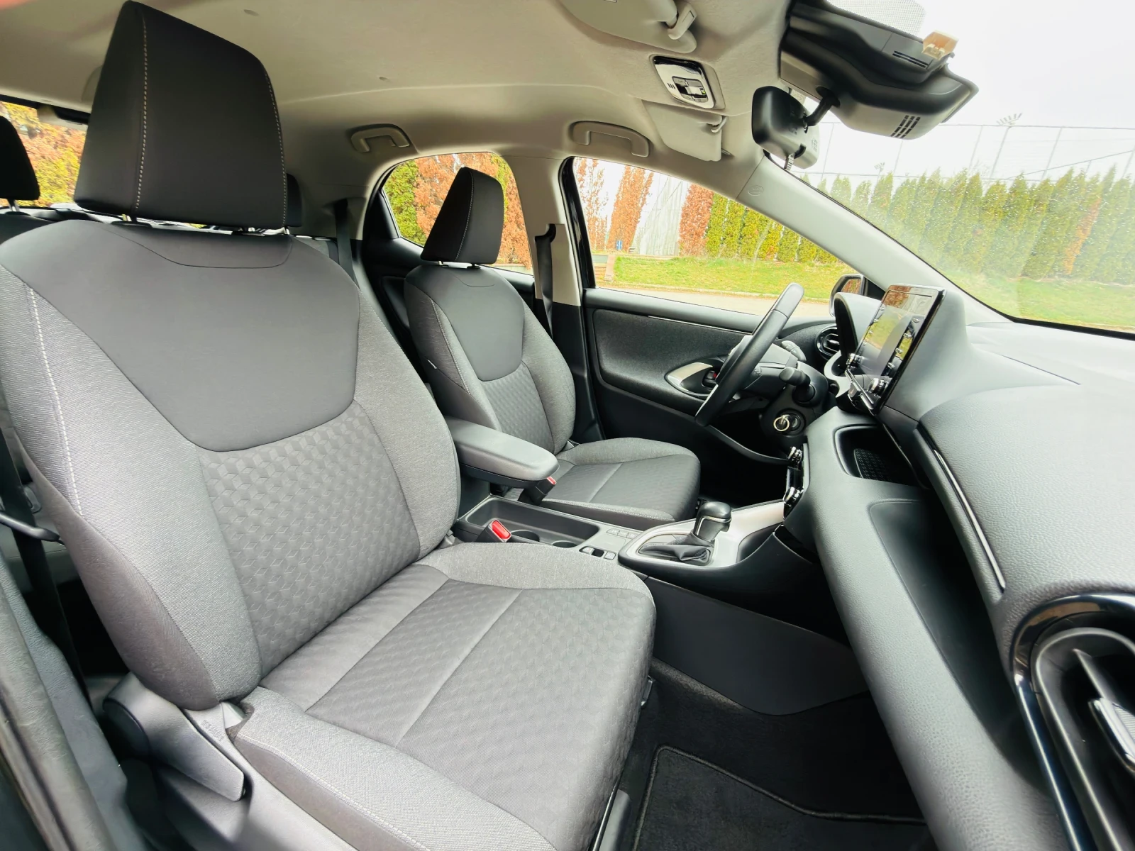 Toyota Yaris 1.5/CVT/Camera/GR/63000km | Mobile.bg � ����������� 8