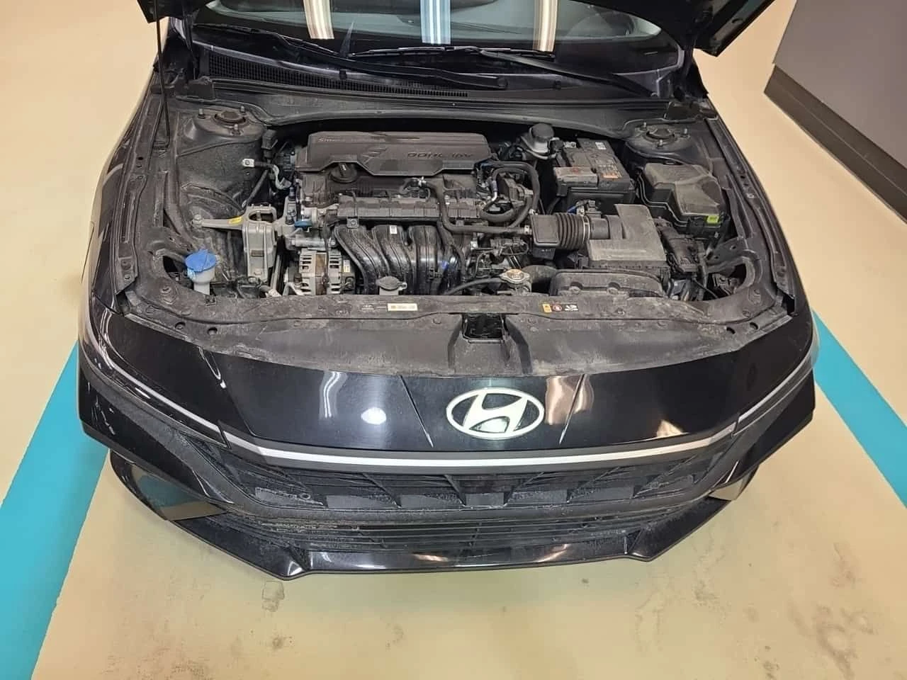 Hyundai Elantra * PREFERRED * CARFAX * ЦЕНА ДО БГ, снимка 15 - Автомобили и джипове - 54070789