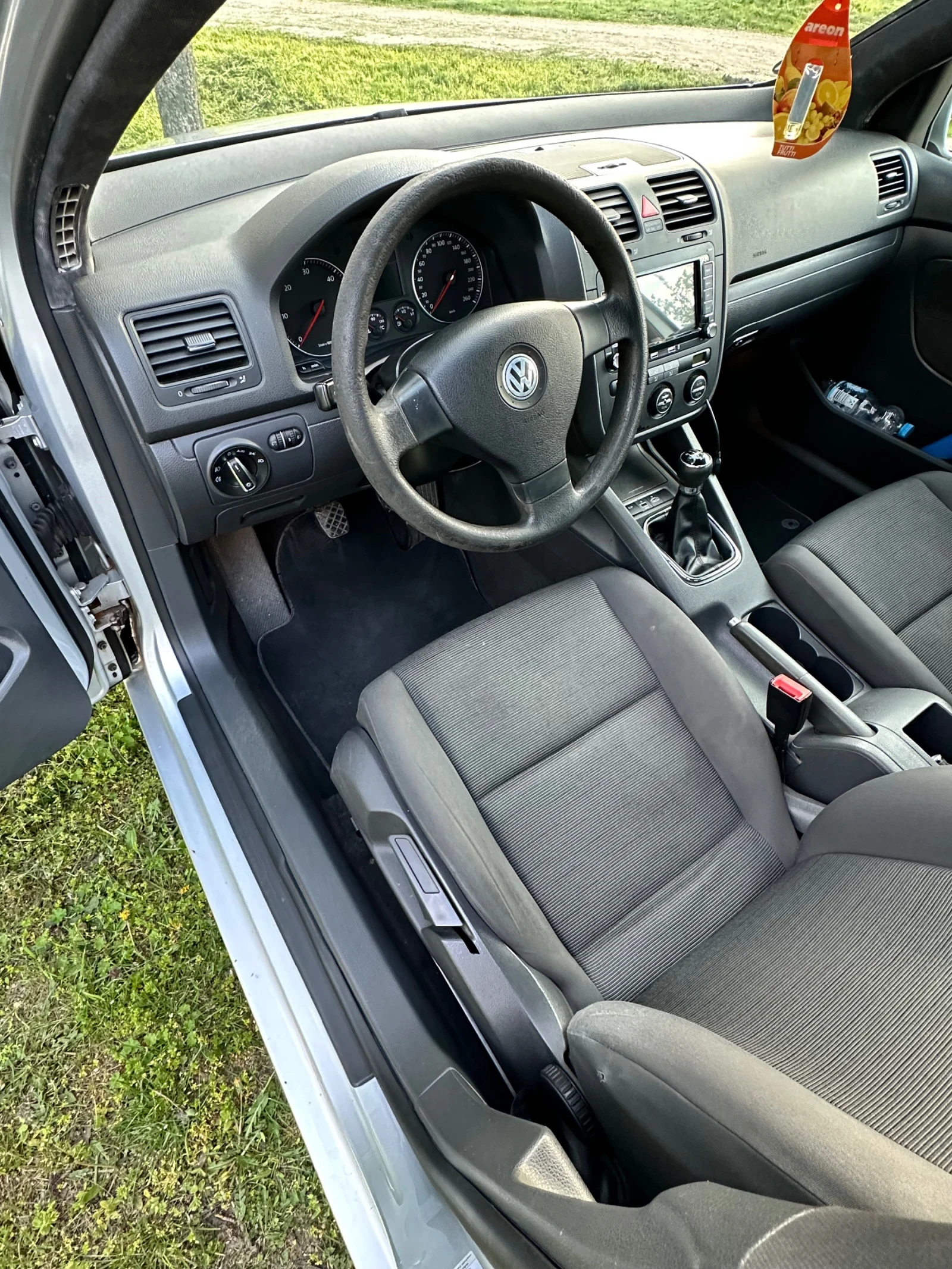 VW Golf, снимка 11 - Автомобили и джипове - 54268674